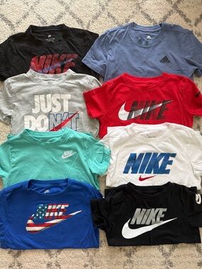 Boys Nike T-shirt Bundle size 6